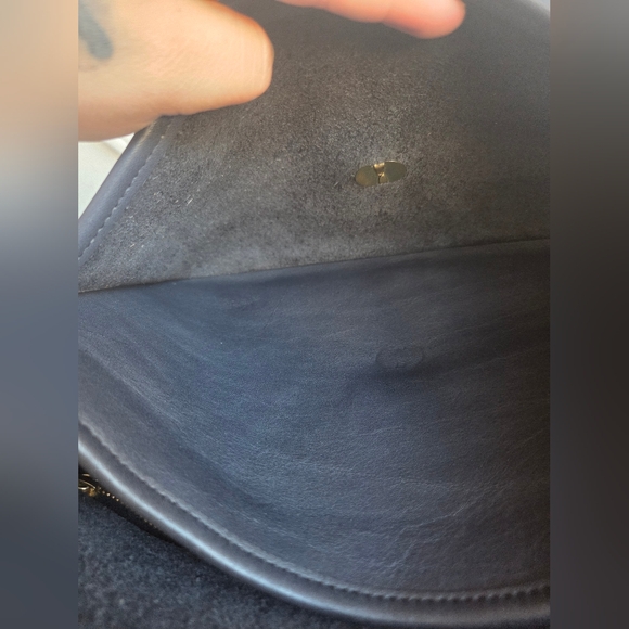 Vintage Coach NYC Navy City Bag 9790 💙🖤 HTF - Picture 15 of 16